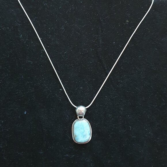 Elegant Vintage Italian 925 Sterling Silver Blue Larimar Pendant Necklace - Picture 13 of 14